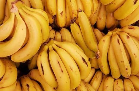 W10 Banana Update: Pakistan Implements Export Ban on Bananas and Onions During Ramadan, Panama Disease Devastates Banana Cultivation in Bangladesh, and Thailand Considers Increased Banana Import Quota Under Economic Partnership Agreement