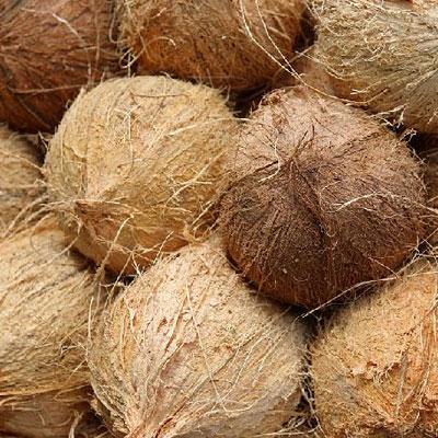 Husked Coconut