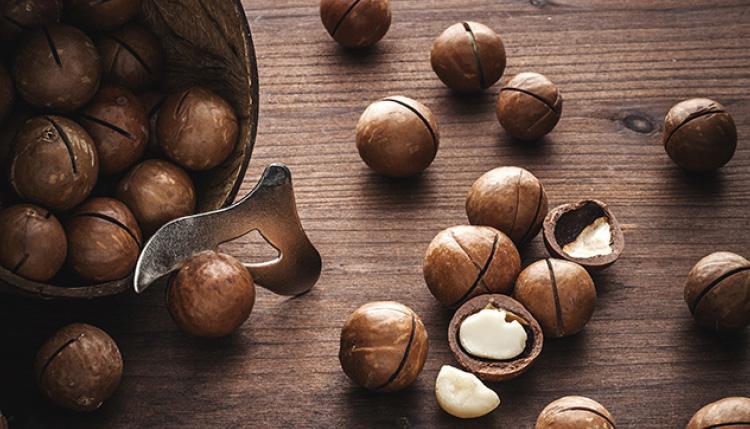 Macadamia Wholes and Halves