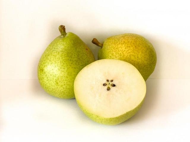 Pear - Beurre D'anjou