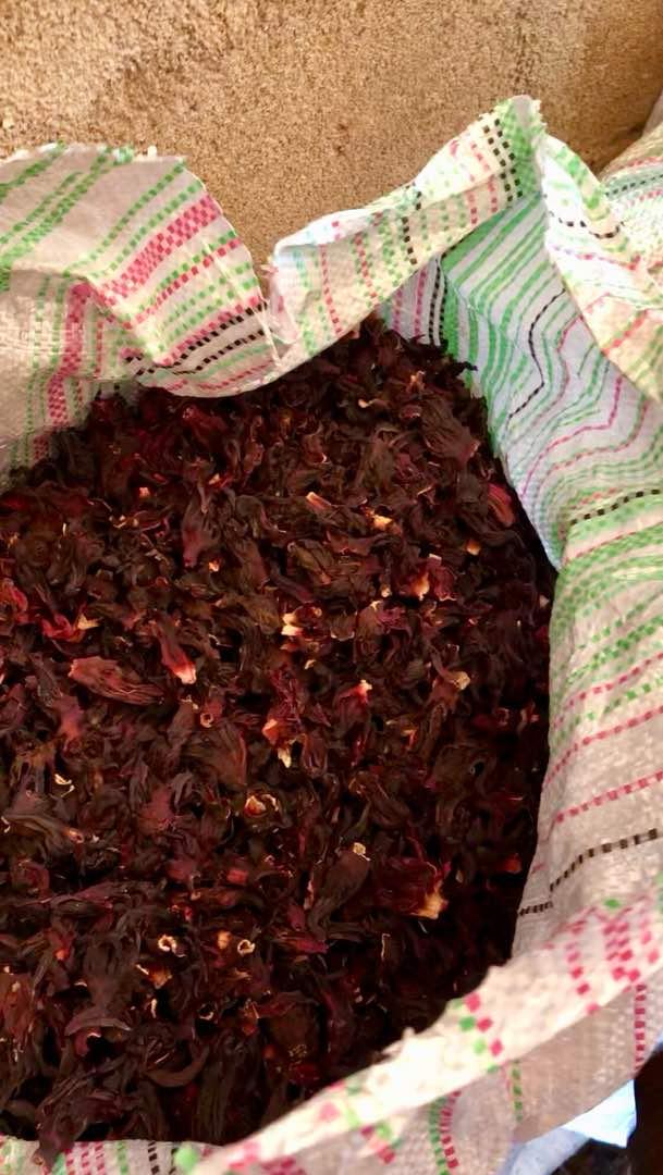 Dried Hibiscus flower (hibiscus sabdariffa)